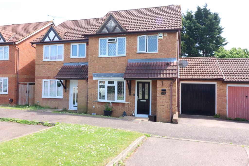 3 Bedroom SemiDetached For Sale in Chalkdown, Luton, Bedfordshire, LU2