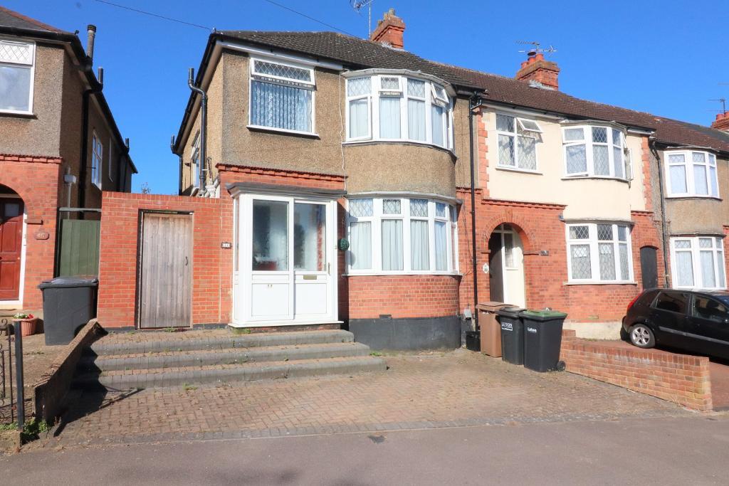 Mantons Estate Agents in Luton Property Sales in Luton, Barton Le