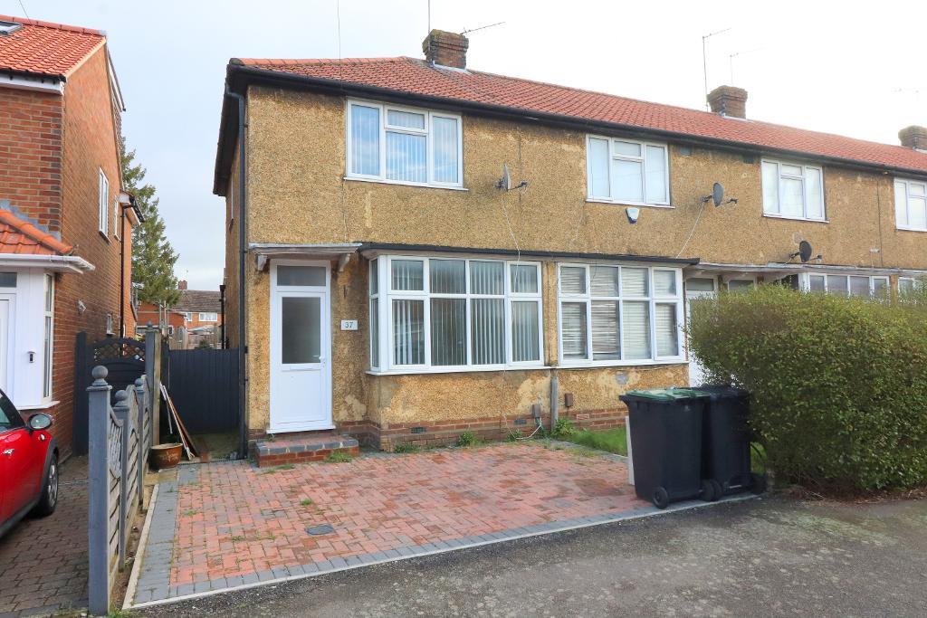 Peartree Road, Luton, Bedfordshire, LU2 8AZ