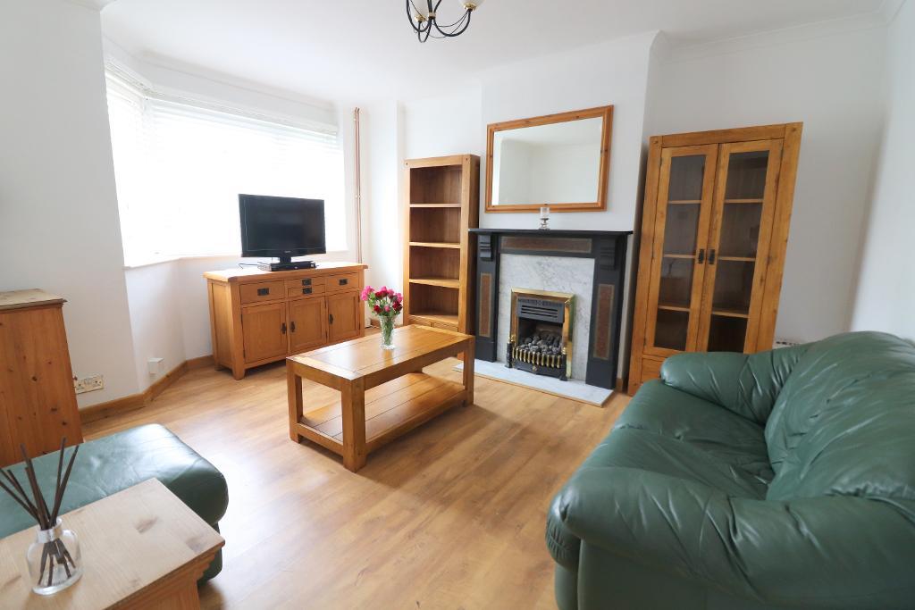 4 Bedroom SemiDetached For Sale in Swifts Green Road, Luton