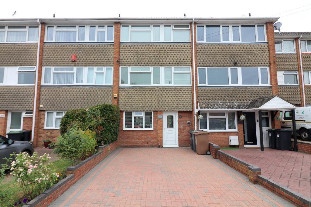 Watermead Road, Luton, Bedfordshire, LU3 2TF
