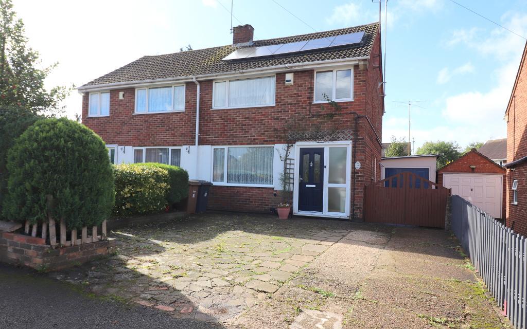 Clifford Crescent, Luton, Bedfordshire, LU4 9HR
