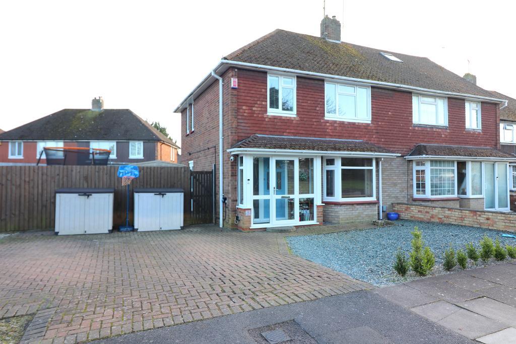 Pegsdon Close, Luton, Bedfordshire, LU3 2LG
