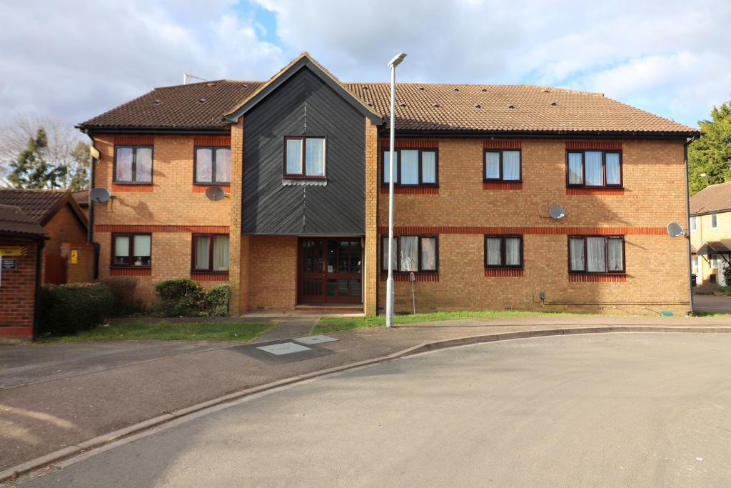 Rodeheath, Luton, Bedfordshire, LU4 9XH