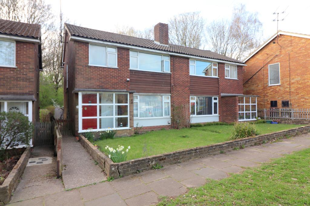 Hitchin Road, Luton, Bedfordshire, LU2 7TT