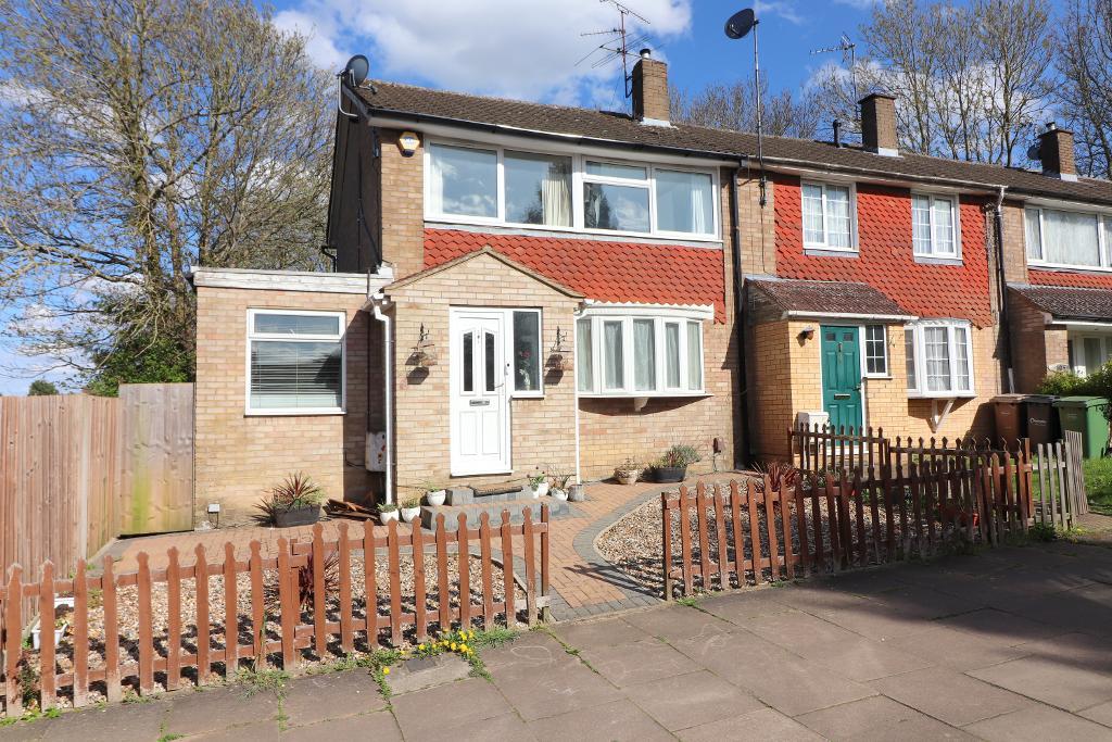Swasedale Walk, Luton, Bedfordshire, LU3 2UT