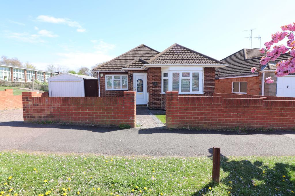 Cranbrook Drive, Luton, Bedfordshire, LU3 3EW