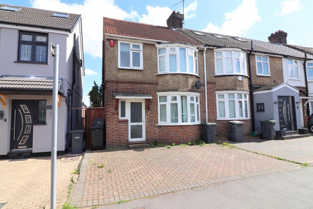 Beechwood Road, Luton, Bedfordshire, LU4 9RD