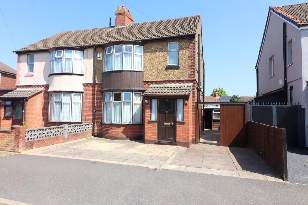 Felix Avenue, Luton, Bedfordshire, LU2 7LE