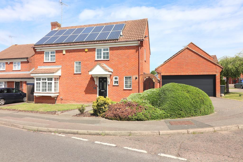Cromer Way, Luton, Bedfordshire, LU2 7EE