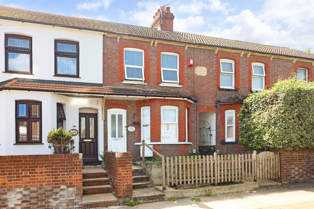 Oakley Road, Luton, Bedfordshire, LU4 9QD