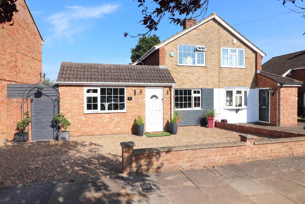 Ereswell Road, Luton, Bedfordshire, LU3 2UH