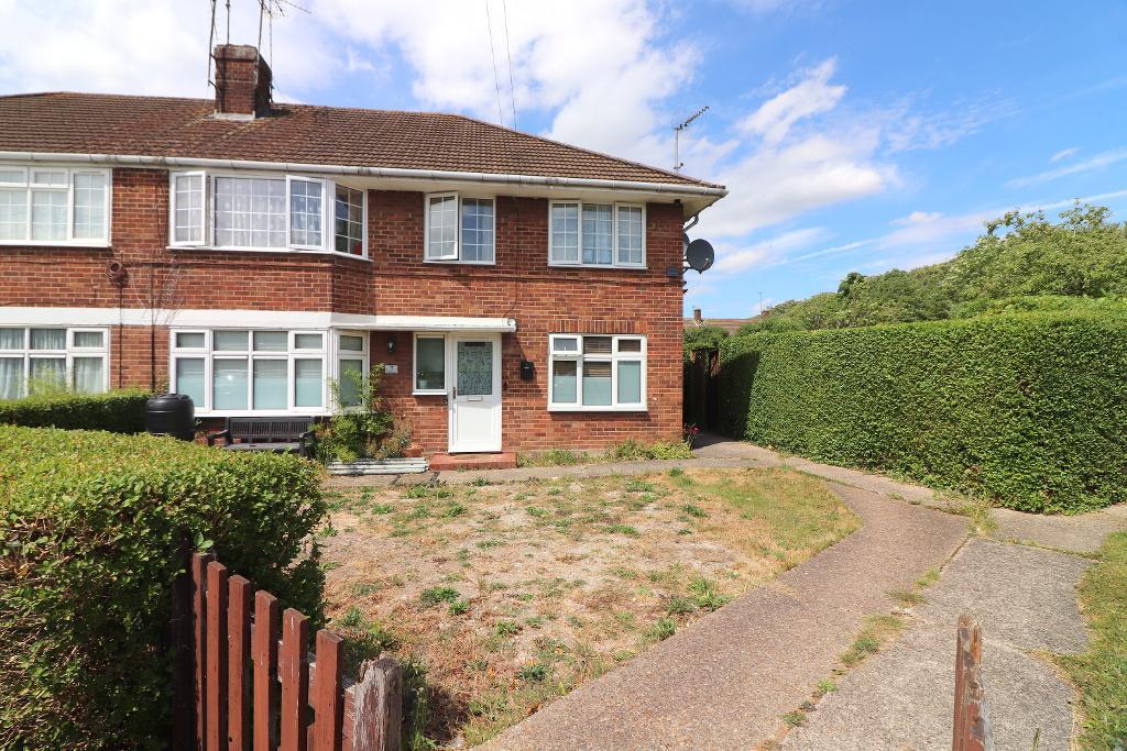 Hillary Close, Luton, Bedfordshire, LU3 3DL