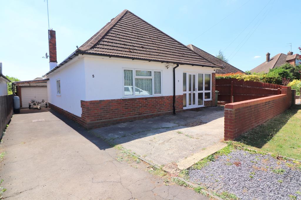 Hill Close, Luton, Bedfordshire, LU3 2DS