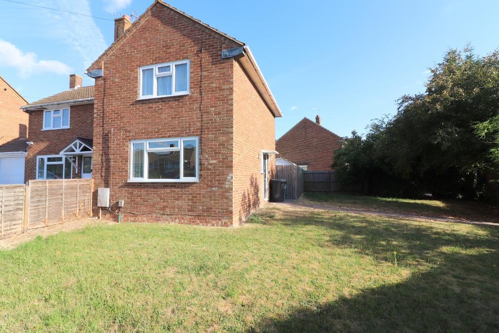 Osborn Road, Barton Le Clay, Bedfordshire, MK45 4NZ