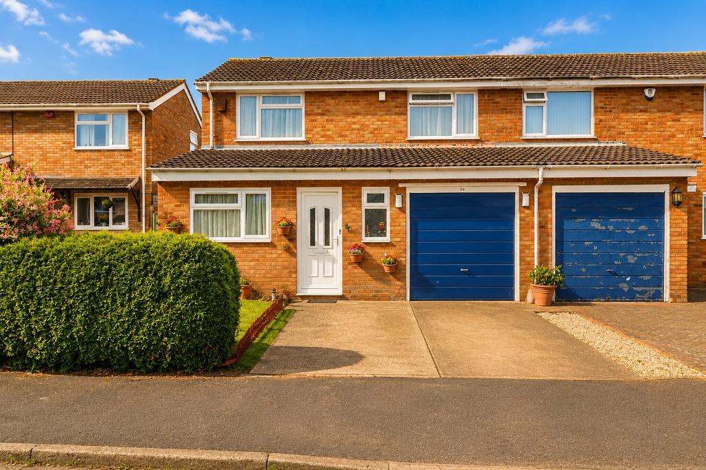 Ventnor Gardens, Luton, Bedfordshire, LU3 3SW