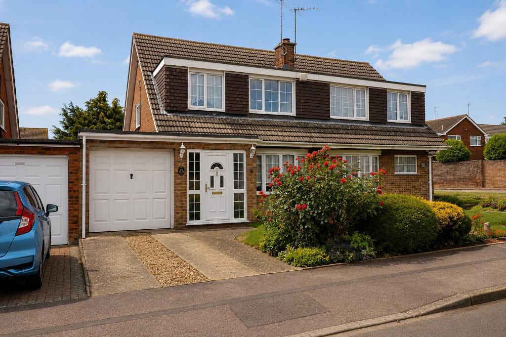 Turnpike Drive, Luton, Bedfordshire, LU3 3RF