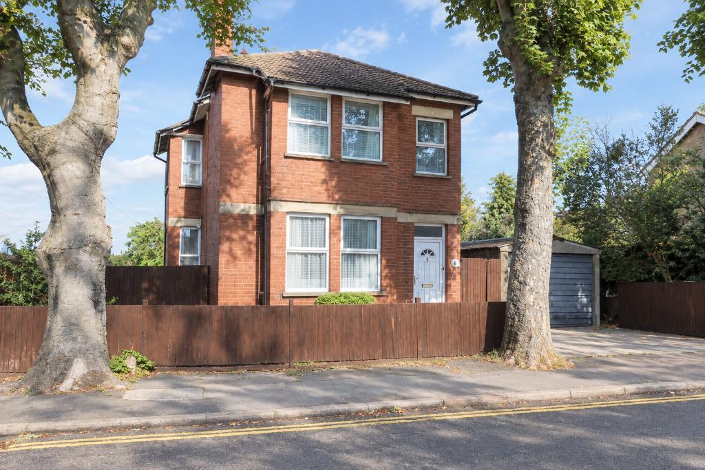 Limbury Road, Luton, Bedfordshire, LU3 2PH